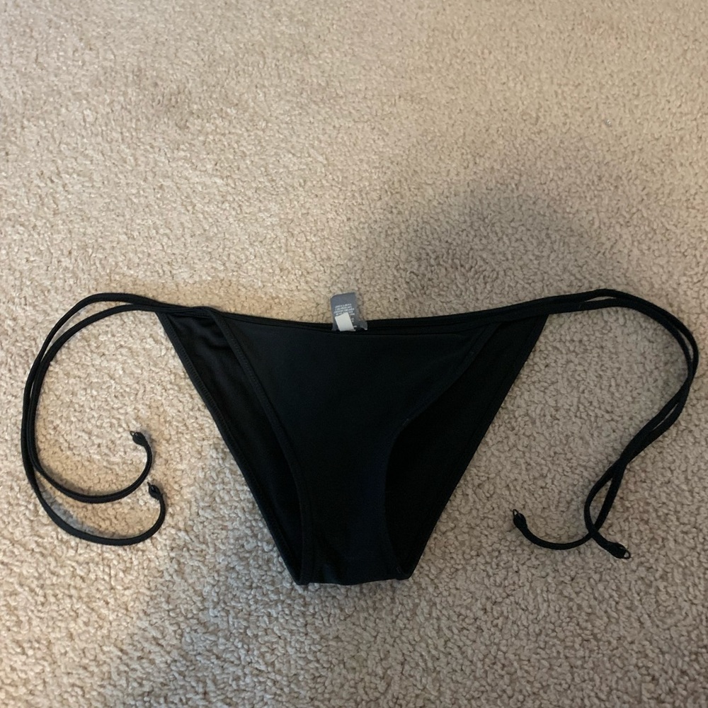 bikini bottoms